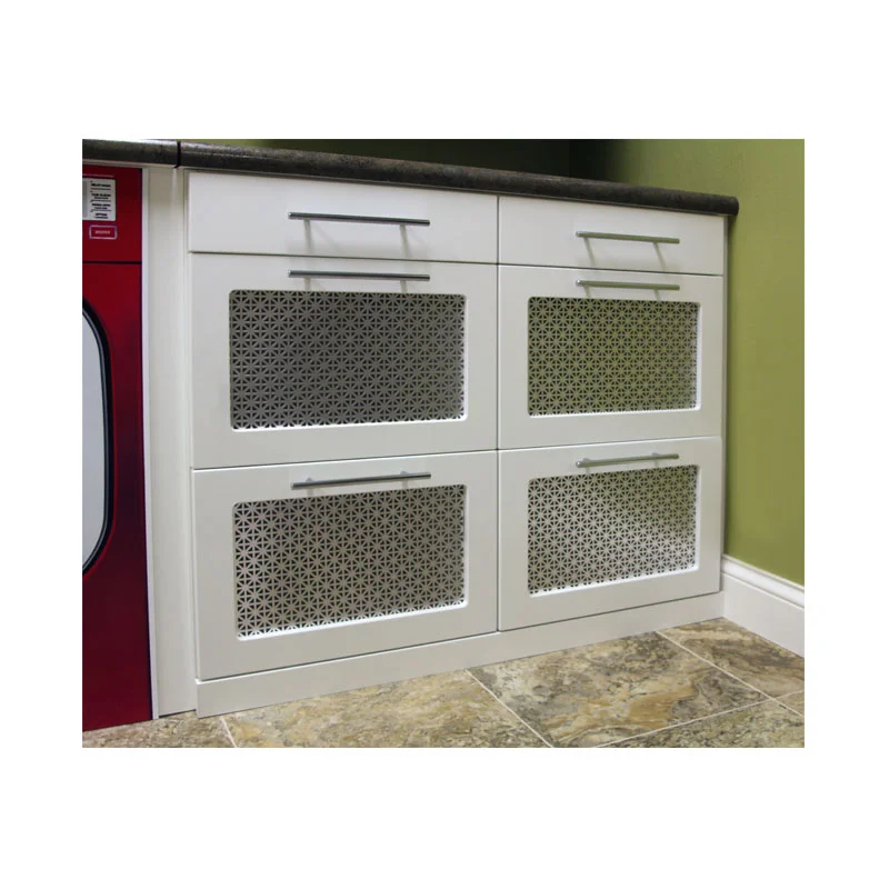 metal grill features